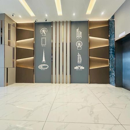 Sky Park Hotel Dubai Buitenkant foto